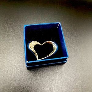 Sweet Heart Brooch